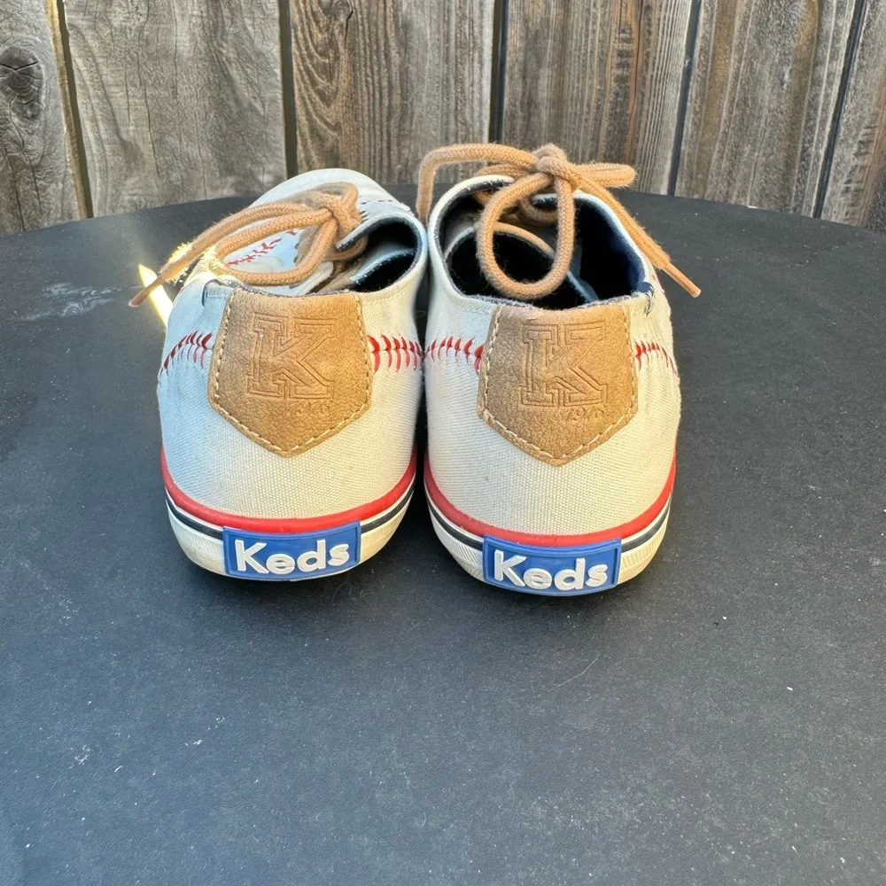 Keds Red and White Women's Kickstart Pennant Baseball Sneaker Size 6.5 lace-up